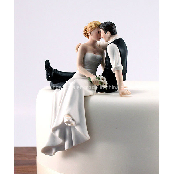 Wedding Decoration Resin Wedding Cake Topper Figurine Cake Decoration